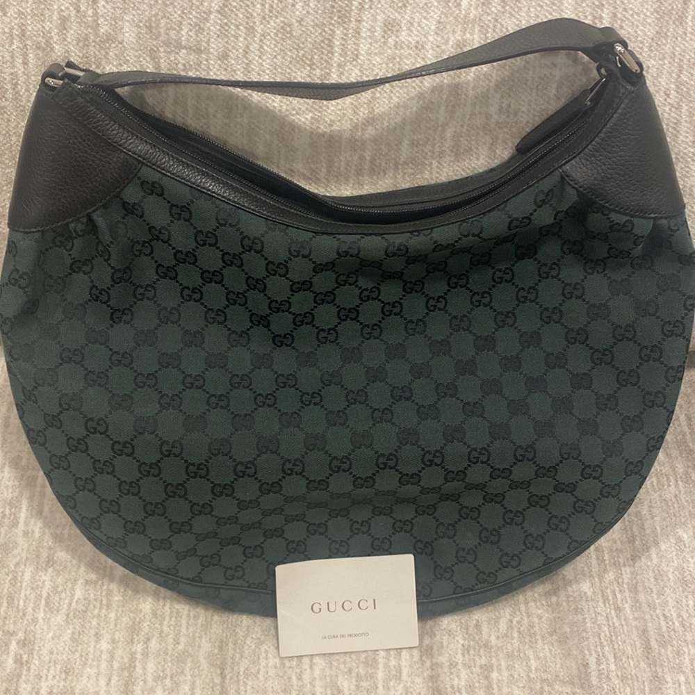 Worn one time, dark green and black, authentic Gucci shoulder bag